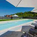 Quantara Domasa - Free Wellness & Private Jacuzzi Holcikovce