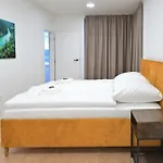 Aparthotel Quantara Domasa - Free Wellness & Private Jacuzzi Holcikovce