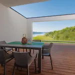 Quantara Domasa - Free Wellness & Private Jacuzzi *