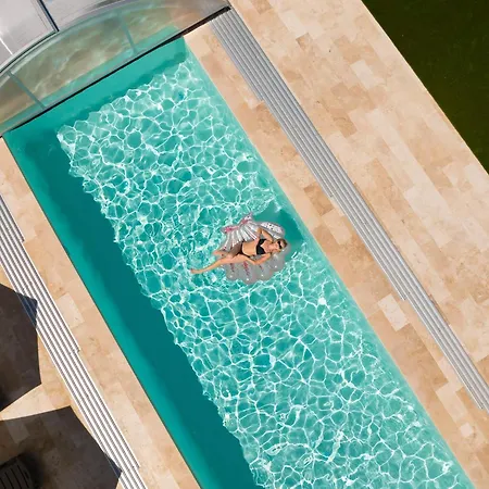 Quantara Domasa - Free Wellness & Private Jacuzzi Ξενοδοχείο με διαμερίσματα Holcikovce