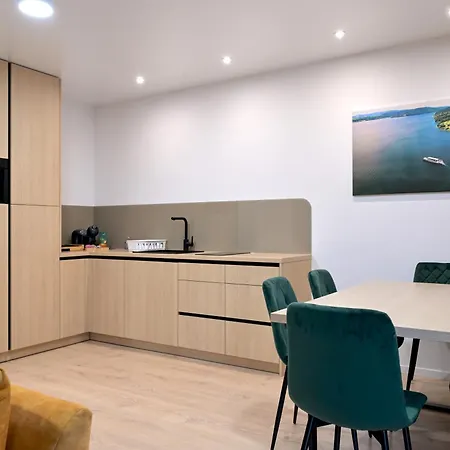 Lejlighedshotel Quantara Domasa - Free Wellness & Private Jacuzzi Holcikovce