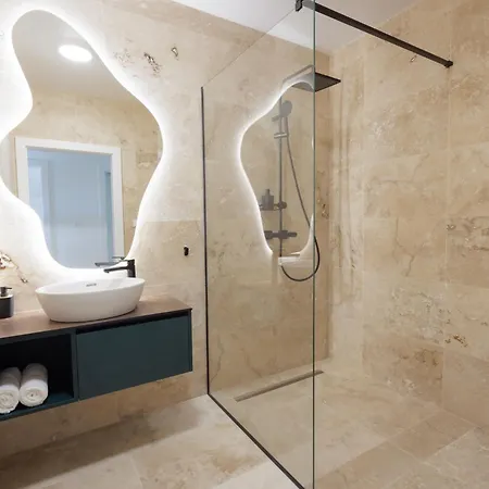 Lejlighedshotel Quantara Domasa - Free Wellness & Private Jacuzzi