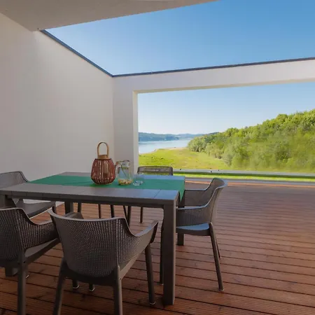 Quantara Domasa - Free Wellness & Private Jacuzzi *