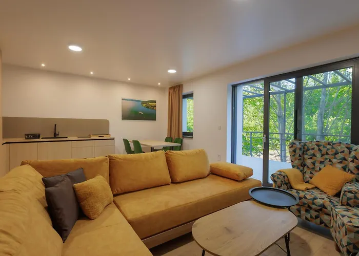 Quantara Domasa - Free Wellness & Private Jacuzzi Aparthotel Holcikovce