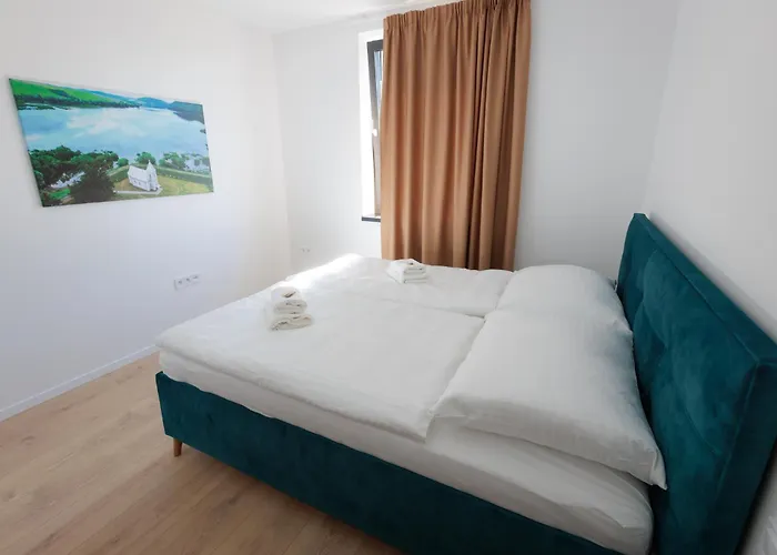 Quantara Domasa - Free Wellness & Private Jacuzzi Holcikovce