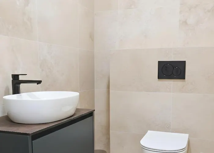 Quantara Domasa - Free Wellness & Private Jacuzzi Aparthotel Holcikovce